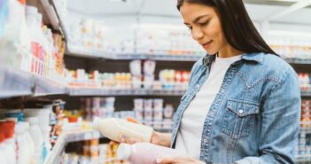 Kefir: Wie gesund ist die Variante aus dem Supermarkt? (Foto: Adobe Stock- progressman)