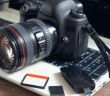 Alte Schätze neu entdeckt: Kompakte Digitalkameras erleben (Foto: AdobeStock - DSLR camera - 616942714)