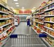 Hohe Inflation treibt Weihnachtsausgaben an - Einzelhändler (Foto: AdobeStock - opixa 46189119)